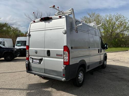 Bright Silver Metallic Clearcoat 2016 RAM ProMaster 2500 High Roof
