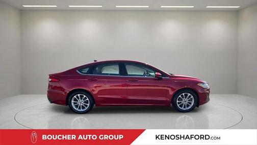 2020 Ford Fusion SE