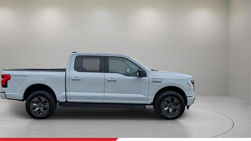 2023 Ford F-150 Lightning XLT