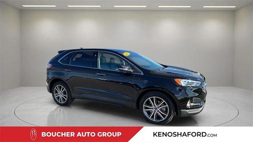 2022 Ford Edge Titanium