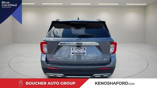 CARBONIZED GRAY METALLIC 2024 Ford Explorer XLT