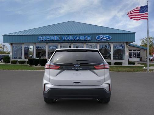 2023 Ford Edge SE