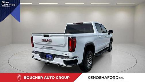 Summit White 2022 GMC Sierra 1500 AT4