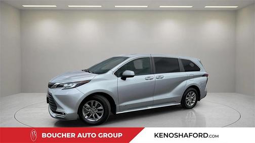 2021 Toyota Sienna XLE 7 Passenger