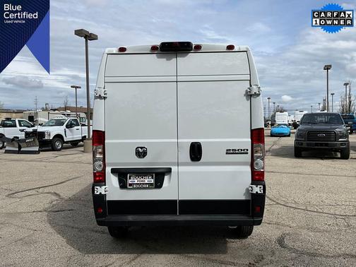 Bright White Clearcoat 2024 RAM ProMaster 2500 Tradesman