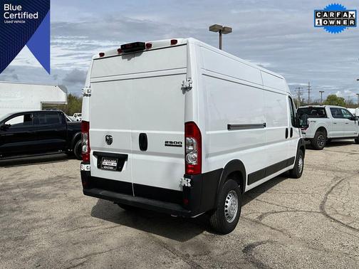 Bright White Clearcoat 2024 RAM ProMaster 2500 Tradesman