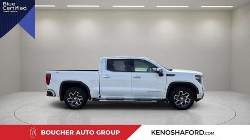 Summit White 2023 GMC Sierra 1500 SLT