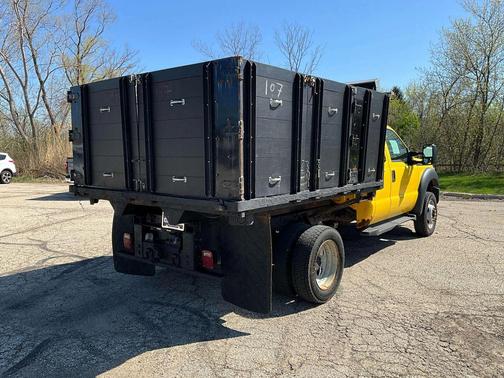 YELLOW 2015 Ford F-450 XL