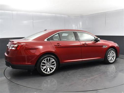 2015 Ford Taurus Limited