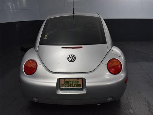 2000 Volkswagen New Beetle GLS