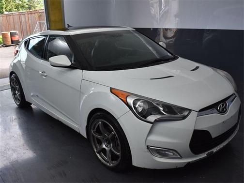 2013 Hyundai Veloster Base