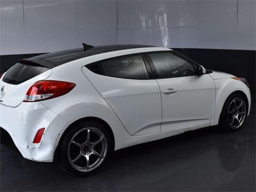 2013 Hyundai Veloster Base