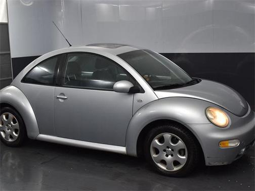2002 Volkswagen New Beetle GLS
