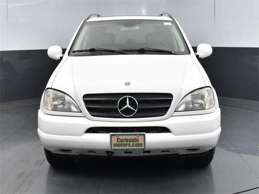 2000 Mercedes-Benz M-Class ML 320
