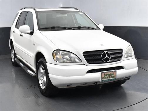 2000 Mercedes-Benz M-Class ML 320