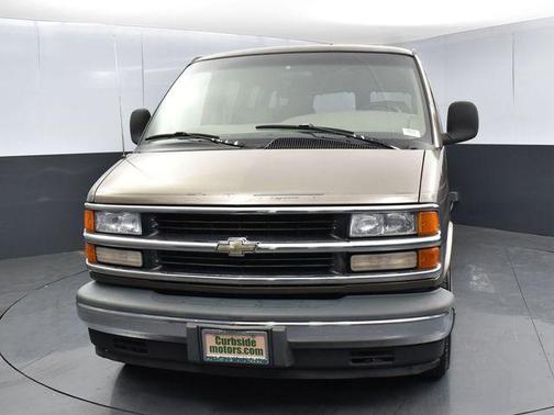 2000 Chevrolet Express 1500 Base
