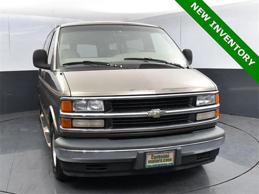 2000 Chevrolet Express 1500 Base