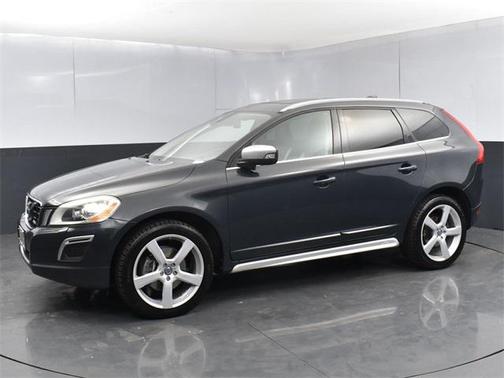 2012 Volvo XC60 T6 R-Design Platinum