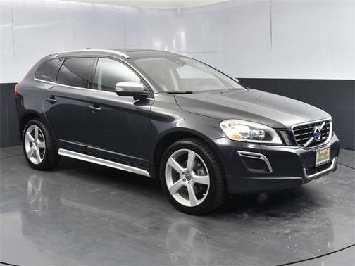 2012 Volvo XC60 T6 R-Design Platinum