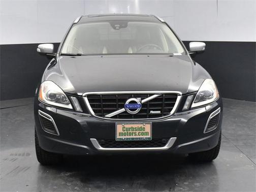 2012 Volvo XC60 T6 R-Design Platinum