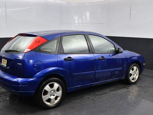 2005 Ford Focus ZX5