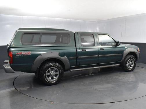 2002 Nissan Frontier XE Crew Cab