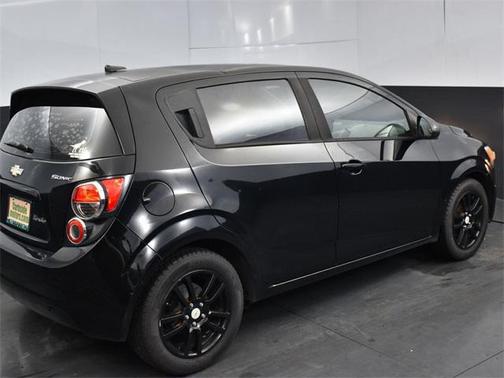 2012 Chevrolet Sonic 1LS
