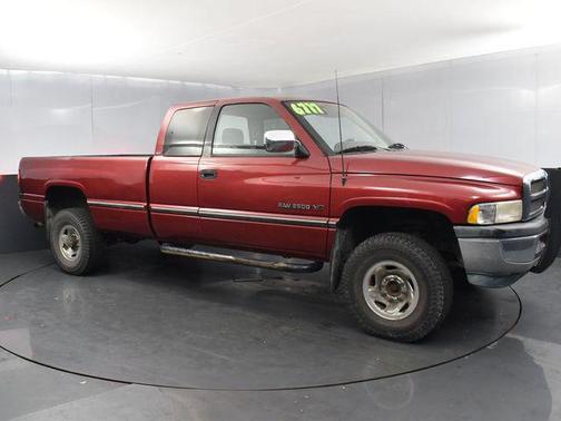1997 Dodge Ram 2500 ST Club Cab