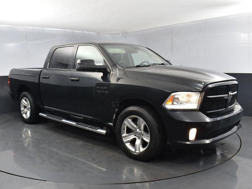 2016 RAM 1500 Sport