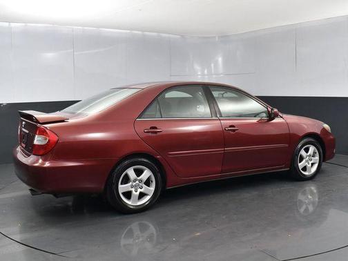 2003 Toyota Camry LE V6