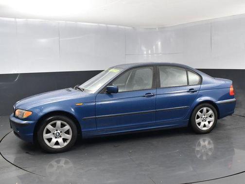 2003 BMW 325 325xi