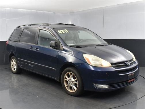 2004 Toyota Sienna XLE