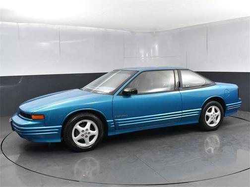 1994 Oldsmobile Cutlass Supreme Base
