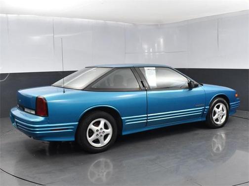 1994 Oldsmobile Cutlass Supreme Base