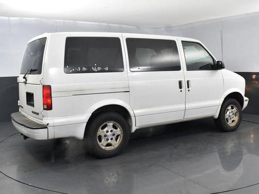 2004 Chevrolet Astro Base