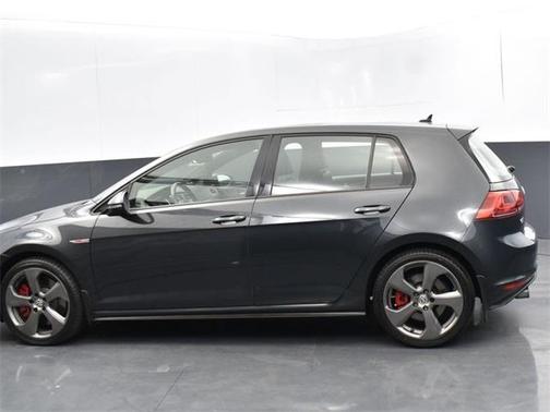 Photo 5 of 34 of 2017 Volkswagen Golf GTI Autobahn 4-Door