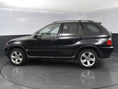 2005 BMW X5 4.4i