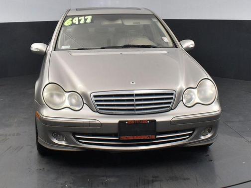 2005 Mercedes-Benz C-Class Luxury 4MATIC