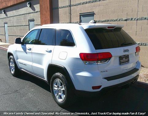 2017 Jeep Grand Cherokee Laredo