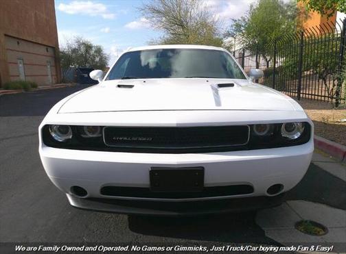 2013 Dodge Challenger SXT