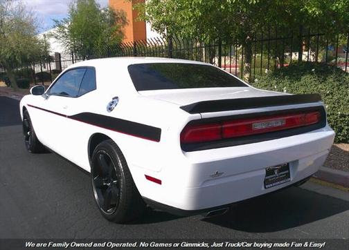 2013 Dodge Challenger SXT