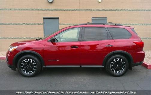 2020 Nissan Pathfinder SL 2WD