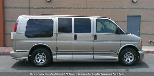 2002 GMC Savana 1500 Base