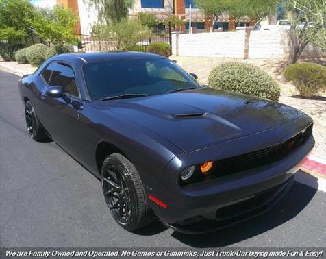 2017 Dodge Challenger SXT