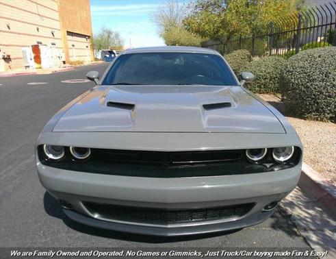 2018 Dodge Challenger SXT