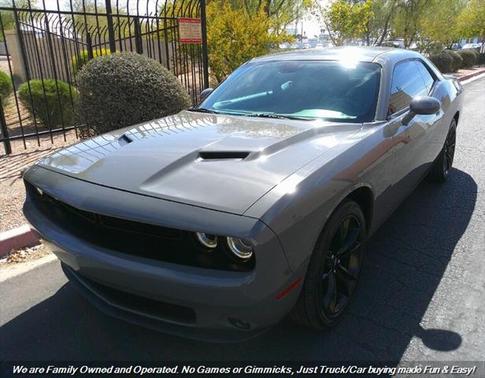 2018 Dodge Challenger SXT