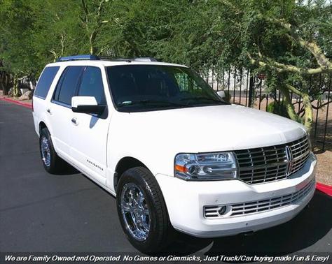 2011 Lincoln Navigator Base