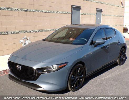 2022 Mazda Mazda3 FWD w/Premium Package