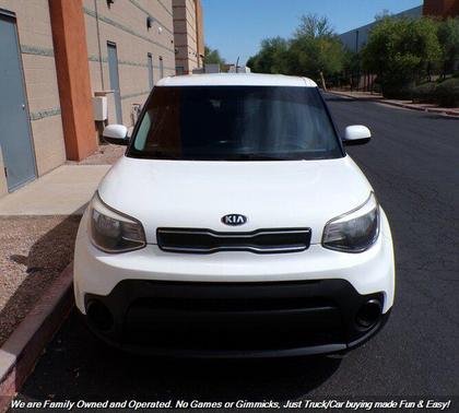 Clear White 2018 Kia Soul Base