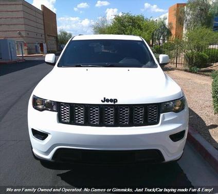 2020 Jeep Grand Cherokee Altitude